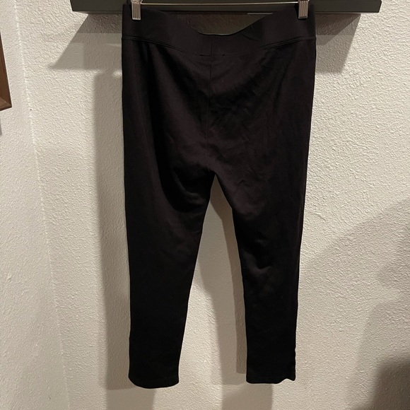 Women’s black Buffalo leggings - Picture 3 of 5
